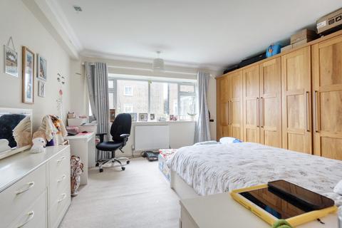 2 bedroom apartment for sale, Dyke Road Avenue, Hove, BN3