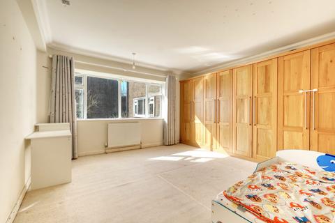 undefined, Dyke Road Avenue, Hove, BN3