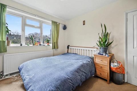 undefined, Kelman Close, London