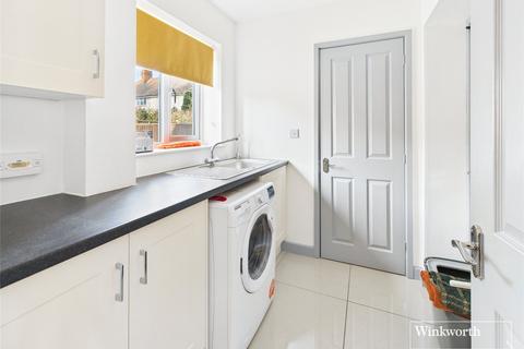 4 bedroom detached house for sale, Wellington Close, Newbury, Berkshire, RG14