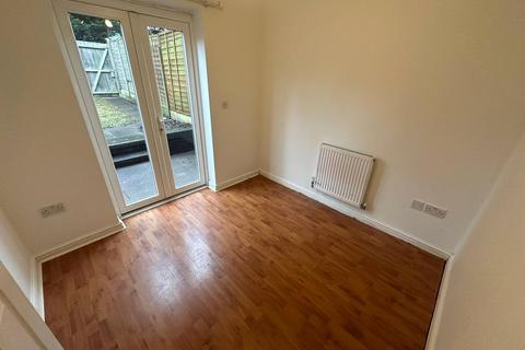 undefined, Phoenix Close, Donnington, Telford, Shropshire, TF2