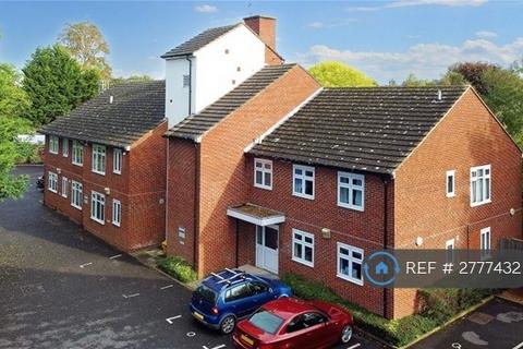 undefined, The Fairfeild, Farnham, GU9