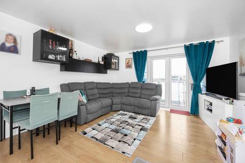 2 bedroom flat for sale, Cotton Lane, Dartford DA2