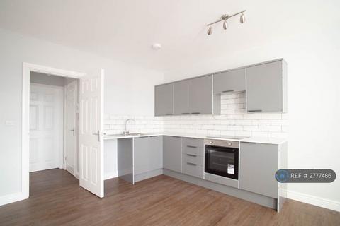 1 bedroom flat to rent, Pelham Road, Seaford, BN25