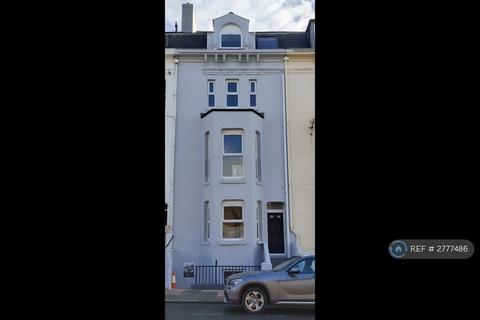 1 bedroom flat to rent, Pelham Road, Seaford, BN25