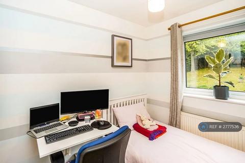 undefined, Chiltern Park Avenue, Berkhamsted, HP4