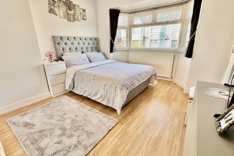 3 bedroom terraced house for sale, Cottall Avenue, Chatham