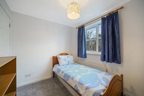 2 bedroom flat for sale, 19/10 Russell Gardens, Edinburgh, EH12 5PP