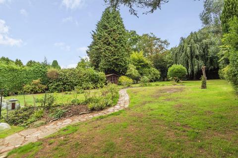 Plot for sale, Bears Den, Kingswood