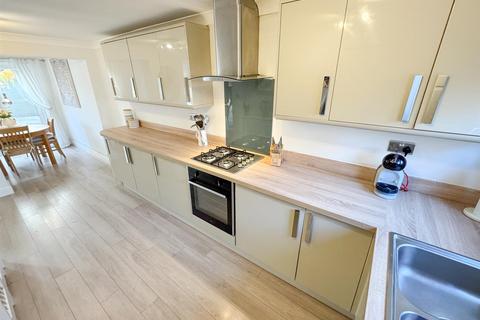 undefined, Laxton Close, Corby NN17
