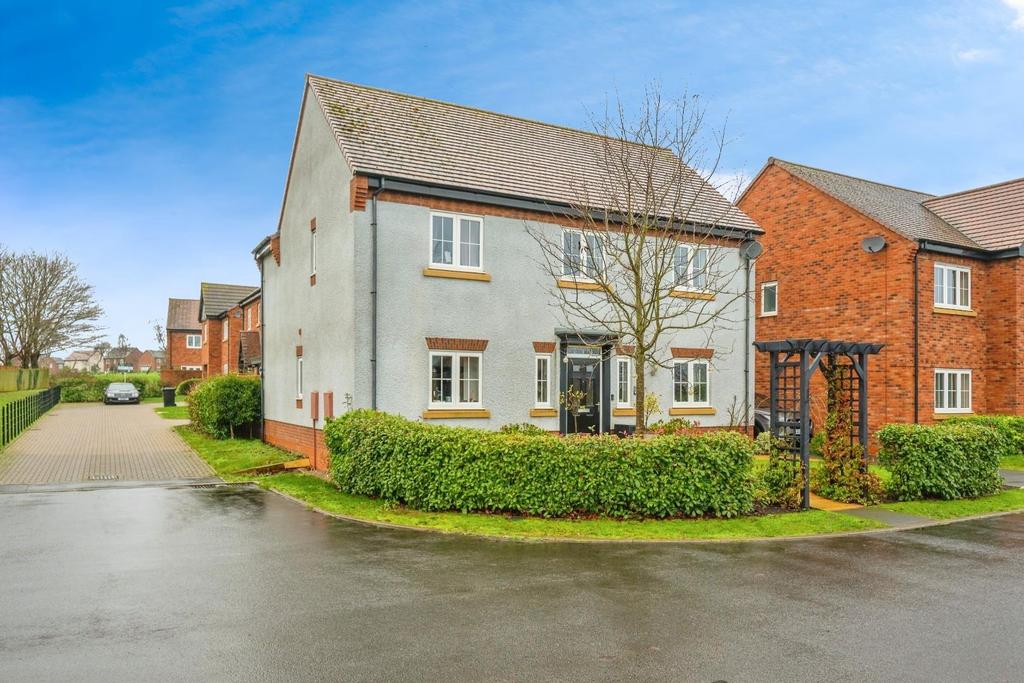 14hamstallclose-14.jpg