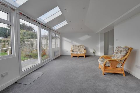 2 bedroom semi-detached bungalow for sale, St Peters Avenue, Maldon