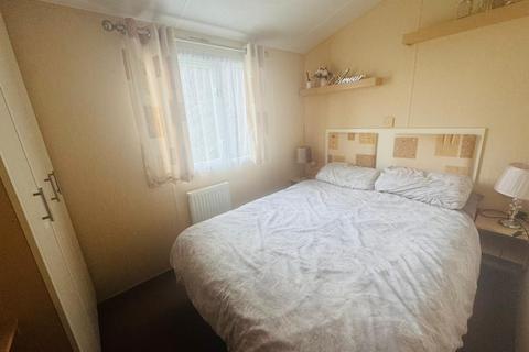 3 bedroom static caravan for sale, New Lydd Road, Camber TN31