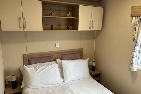 undefined, Stanford Bishop WR6