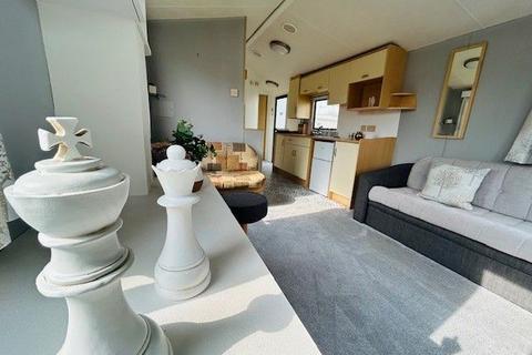 3 bedroom static caravan for sale, Winchelsea Beach TN36