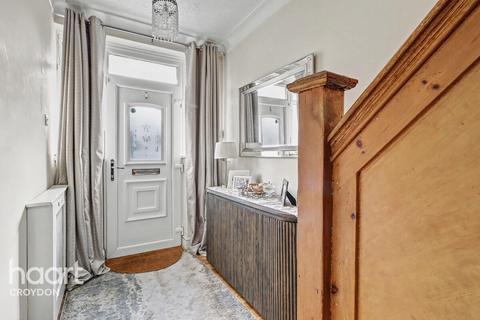 3 bedroom semi-detached house for sale, Purley Way, Croydon