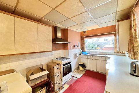 3 bedroom semi-detached house for sale, Kenilworth Gardens, South Shore FY4