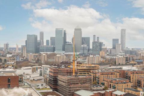 2 bedroom flat to rent, Corsican Square, London E3
