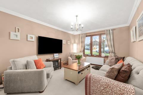 undefined, Rowan Tree Walk, Larbert FK5
