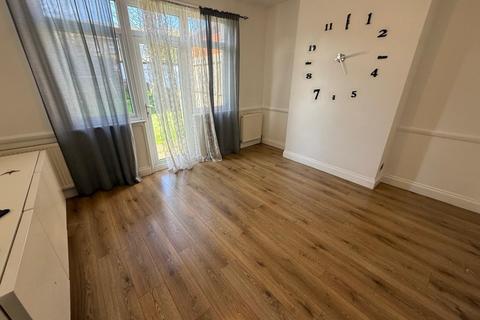 undefined, Connaught Gardens, Palmers Green