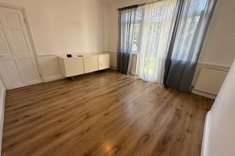 undefined, Connaught Gardens, Palmers Green