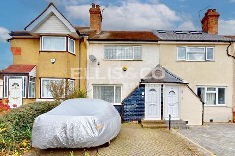 Berkeley Avenue, Greenford, UB6