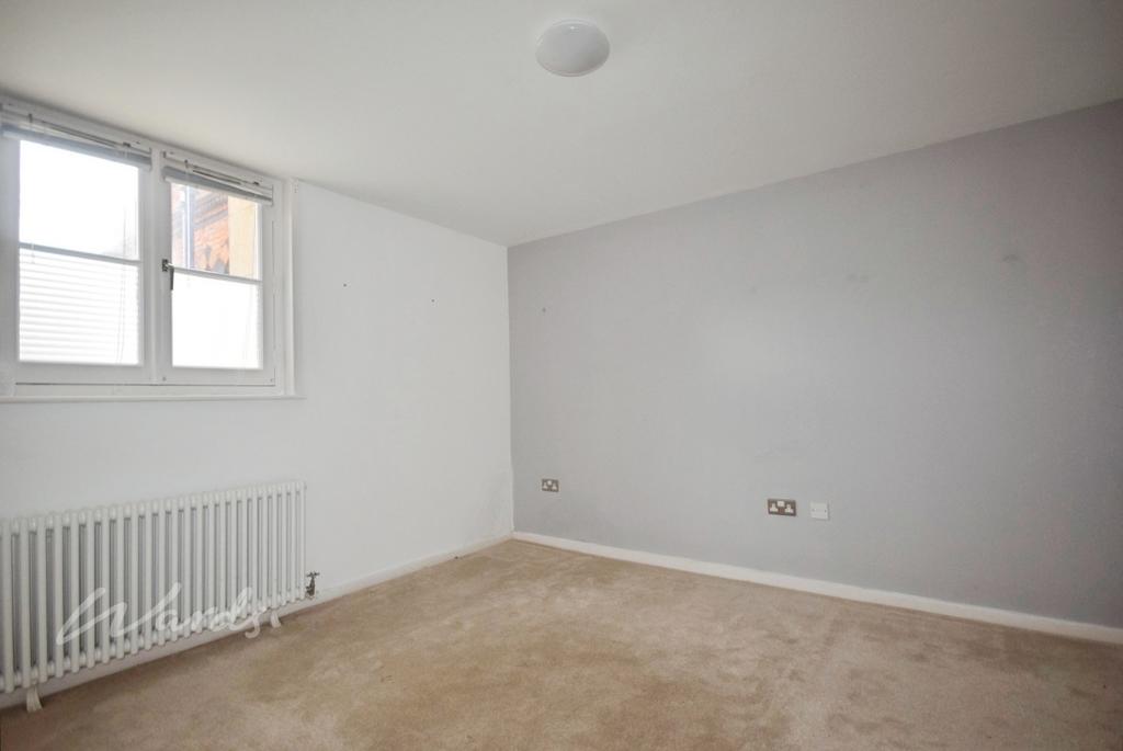 Vic 9 bed use