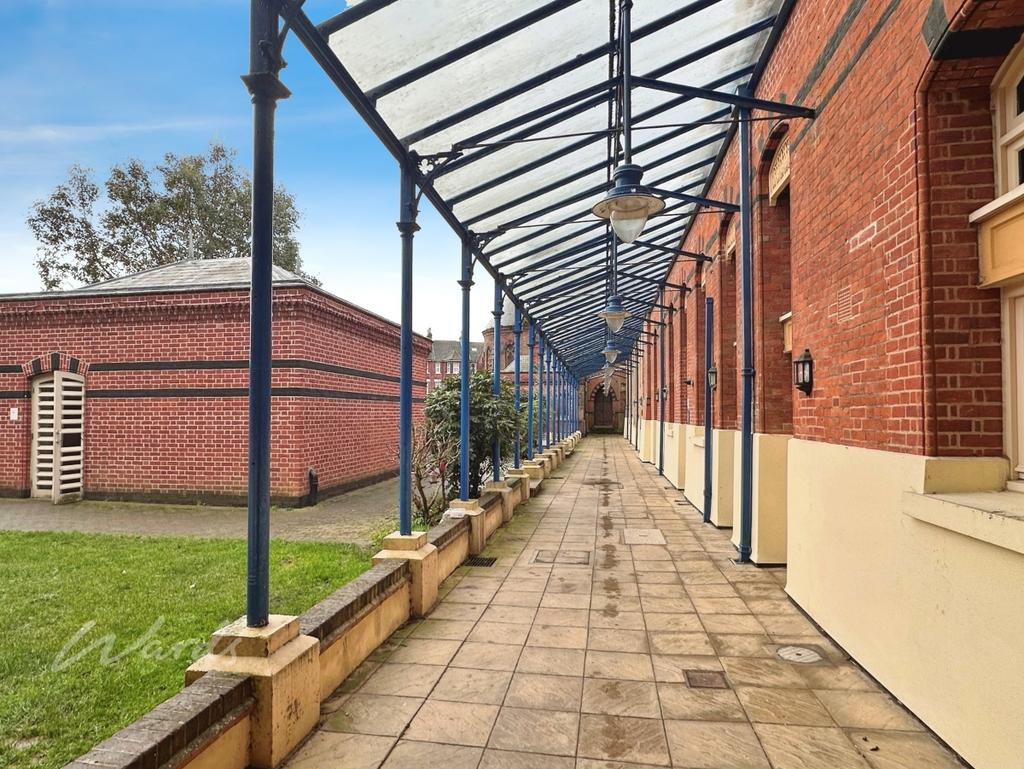 Vic 9 outside use