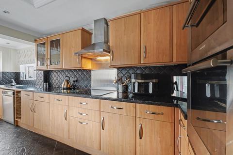 4 bedroom semi-detached house for sale, Oxford Road, Upper Gillingham,