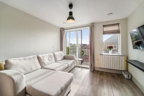 undefined, Ellerton Road, Surbiton KT6