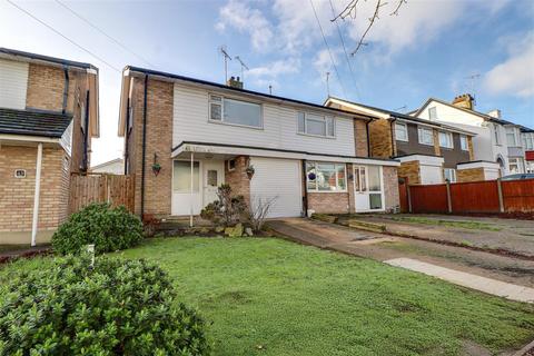 undefined, Mountdale Gardens, Leigh-On-Sea SS9