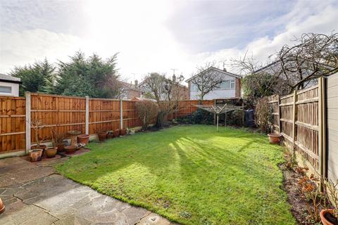 undefined, Mountdale Gardens, Leigh-On-Sea SS9