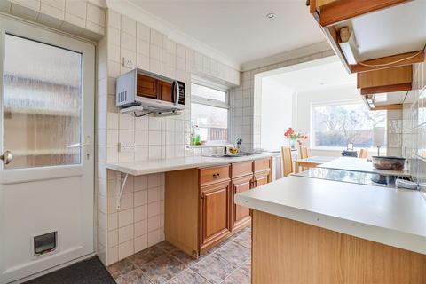 undefined, Mountdale Gardens, Leigh-On-Sea SS9