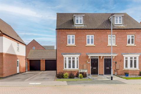 3 bedroom semi-detached house for sale, Antonia Drive, Nottingham NG15