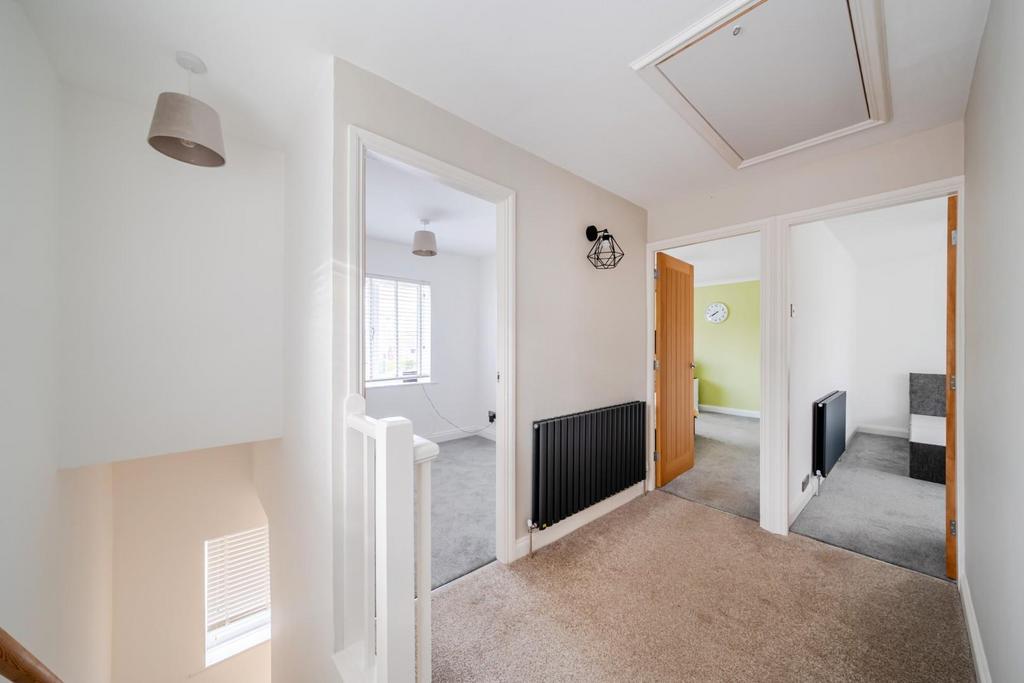 Upstairs landing.jpg