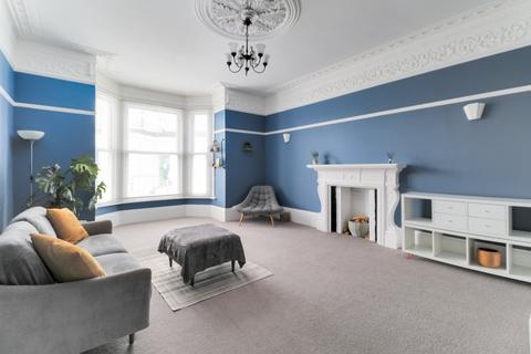 2 bedroom apartment for sale, Lennox Road South - Southsea
