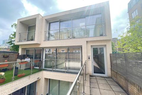 2 bedroom apartment to rent, 410 Seven Sisters Road, London N4