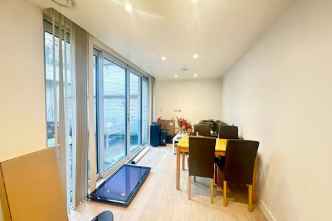 2 bedroom apartment to rent, 410 Seven Sisters Road, London N4