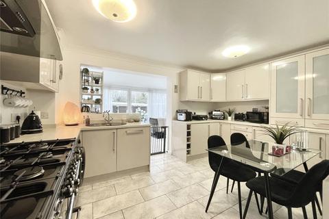 4 bedroom terraced house for sale, Rodney Drive, Christchurch BH23