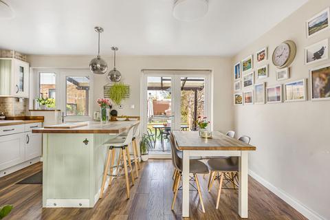 3 bedroom semi-detached house for sale, Cassington Road, Yarnton, OX5