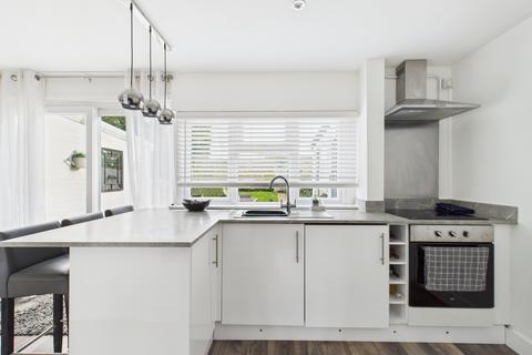 3 bedroom terraced house for sale, Mansfield Road, Basingstoke, RG22