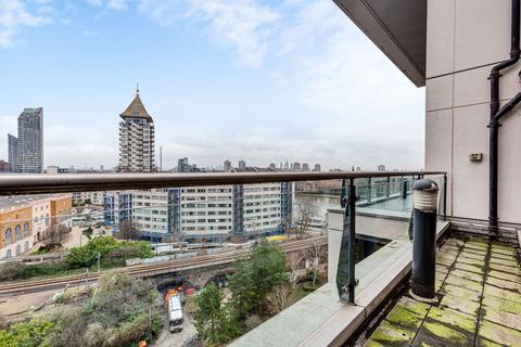 2 bedroom flat for sale, Harbour Reach, Imperial Wharf, London