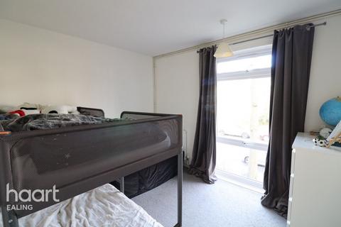 undefined, Sutherland Road, LONDON