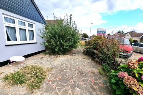 undefined, Purland Close, Dagenham RM8