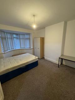 2 bedroom flat to rent, Eastbourne Avenue, Gateshead NE8
