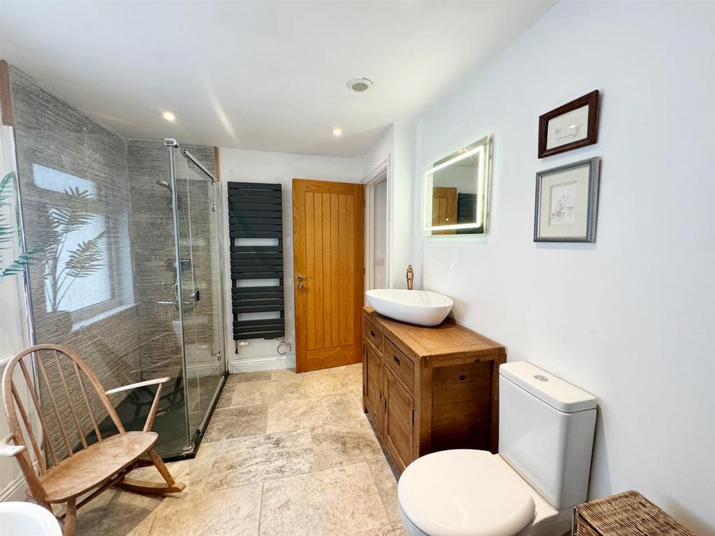 Bathroom..png