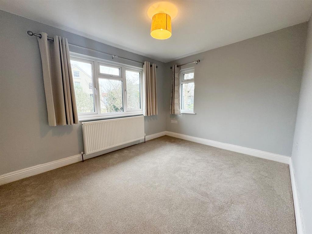 Bedroom 2.jpg