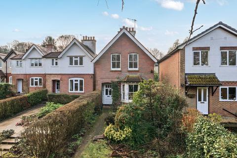 Copse Road, Haslemere, GU27
