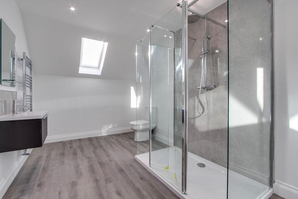 Ensuite