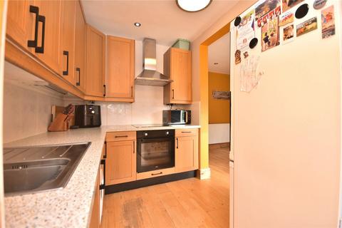 undefined, Foundry Lane, Leeds, West Yorkshire